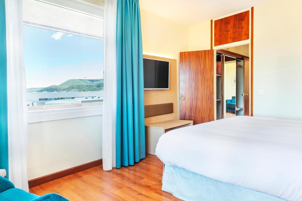 Hotel Vejo Reinosa Kültér fotó